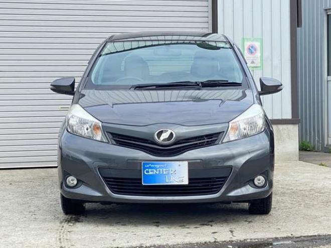 ヴィッツ1.0 F　2WD 2WD 1000