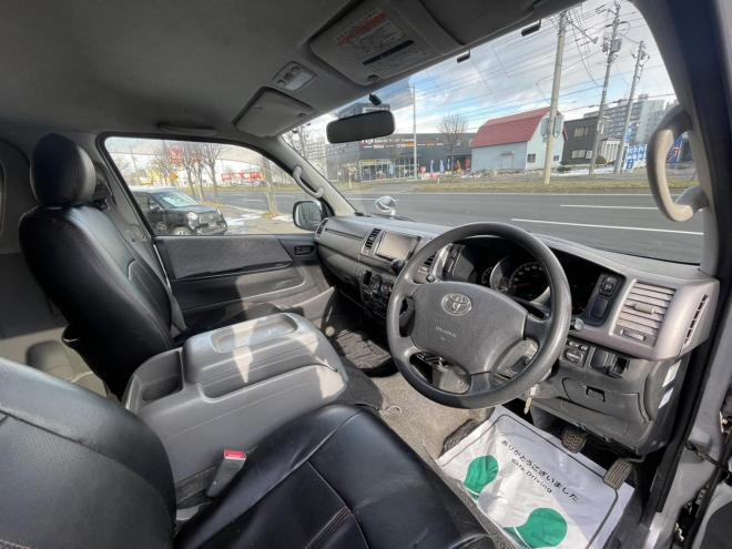 ハイエースバンスーパーGL 4WD 2.98 5Dr