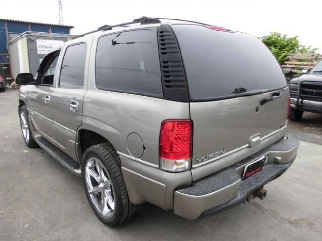 ユーコンXL 1500 デナリ 6.0 V8 4WD　22インチホイール 6000