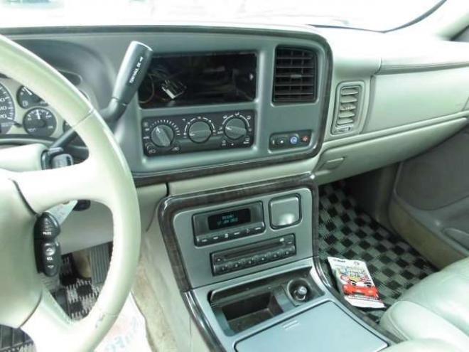 ユーコンXL 1500 デナリ 6.0 V8 4WD　22インチホイール 6000