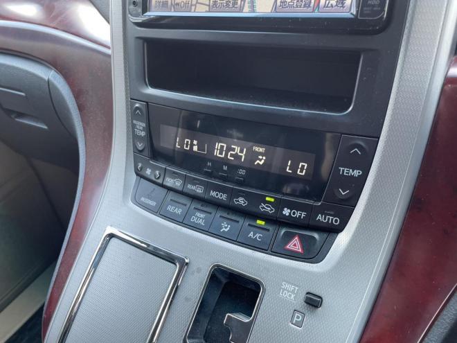 ヴェルファイア2.4Z 4WD 2400 5Dr