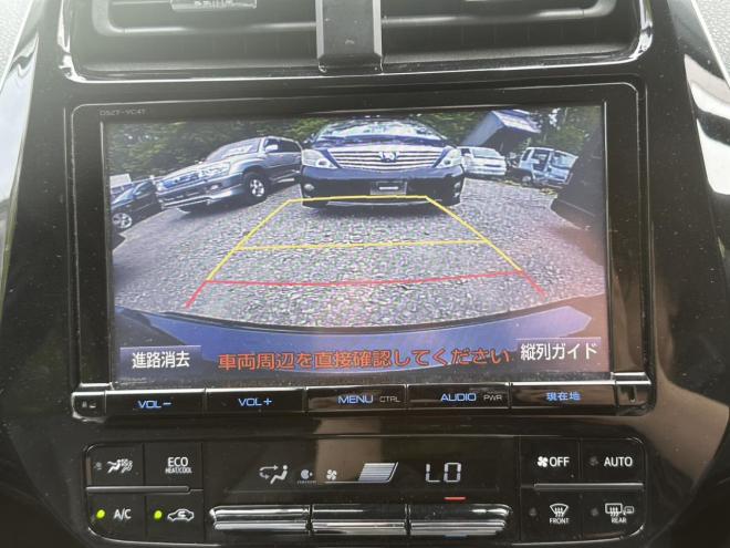 プリウスAプレミアムツーリングセレクション 4WD 1800 5Dr