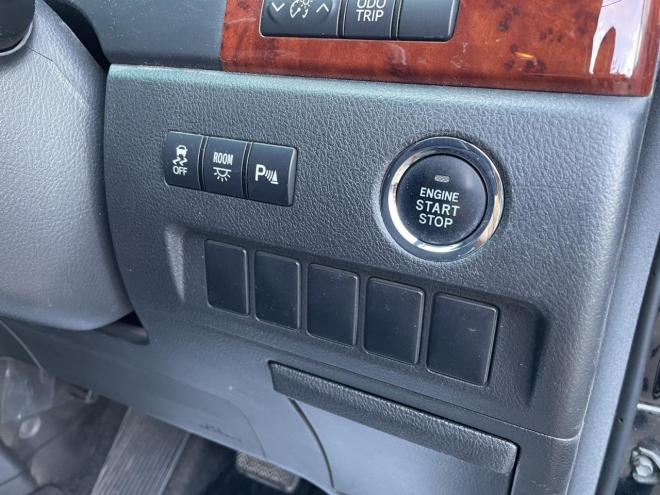 ヴェルファイア2.4Zプラチナセレクション2 4WD 2400 5Dr