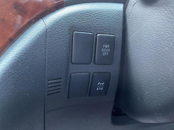 ヴェルファイア2.4Zプラチナセレクション2 4WD 2400 5Dr
