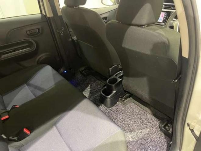 アクア1.5 S　フルエアロ　社外アルミホイール　SDナビ 2WD 1500