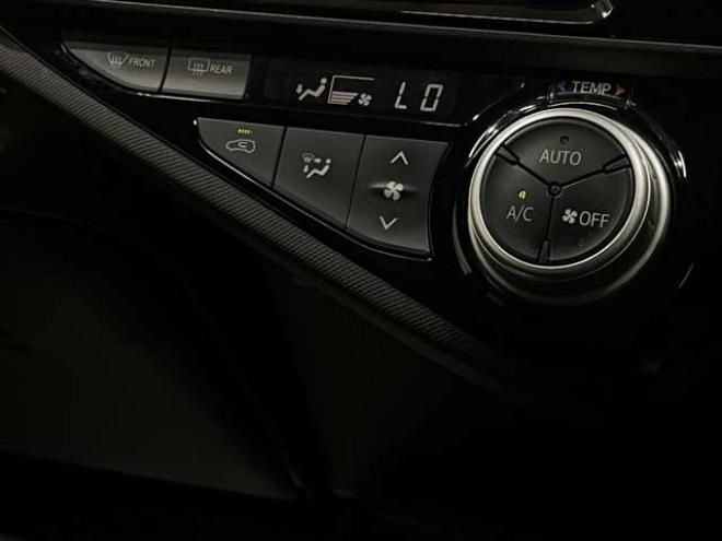 アクア1.5 S　フルエアロ　社外アルミホイール　SDナビ 2WD 1500