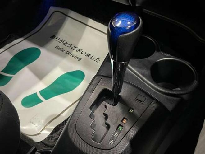 アクア1.5 S　フルエアロ　社外アルミホイール　SDナビ 2WD 1500