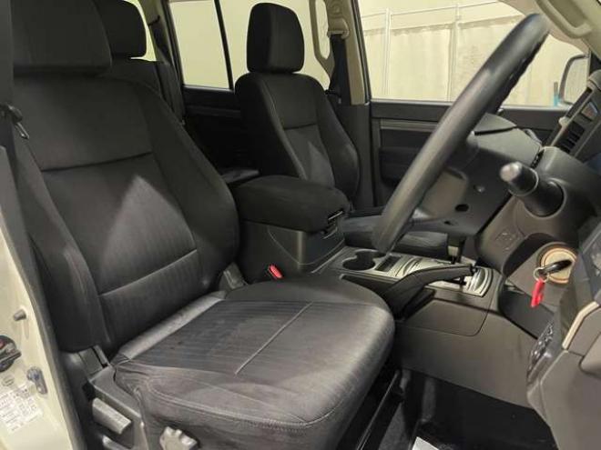 パジェロ3.2 ロング GR ディーゼルターボ 4WD　ナビ　フオグ　純正アルミ 3200