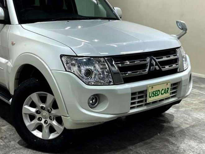 パジェロ3.2 ロング GR ディーゼルターボ 4WD　ナビ　フオグ　純正アルミ 3200