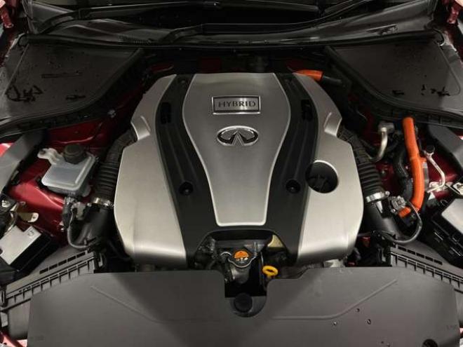 スカイライン3.5 350GT FOUR ハイブリッド タイプP　インテリクルーズ　レザーシート　マルチ 4WD 3500