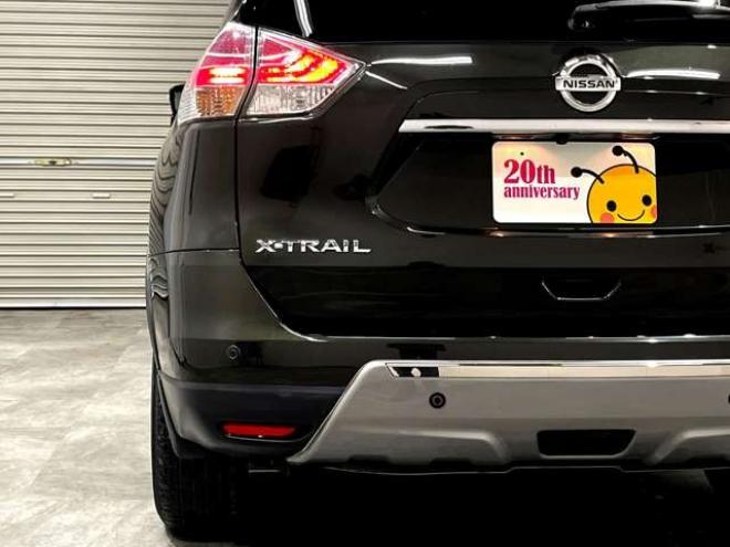 エクストレイル2.0 20X ブラック エクストリーマーX エマージェンシーブレーキ パッケージ 2列車 4WD　衝突軽減ブレーキ　クリアランスソナー 2000