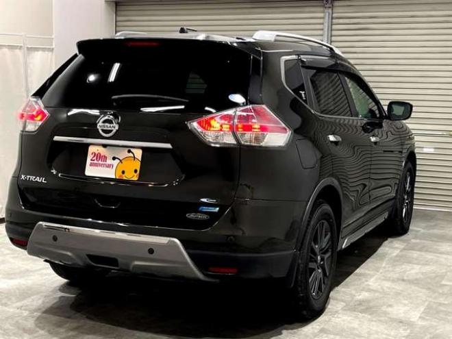 エクストレイル2.0 20X ブラック エクストリーマーX エマージェンシーブレーキ パッケージ 2列車 4WD　衝突軽減ブレーキ　クリアランスソナー 2000
