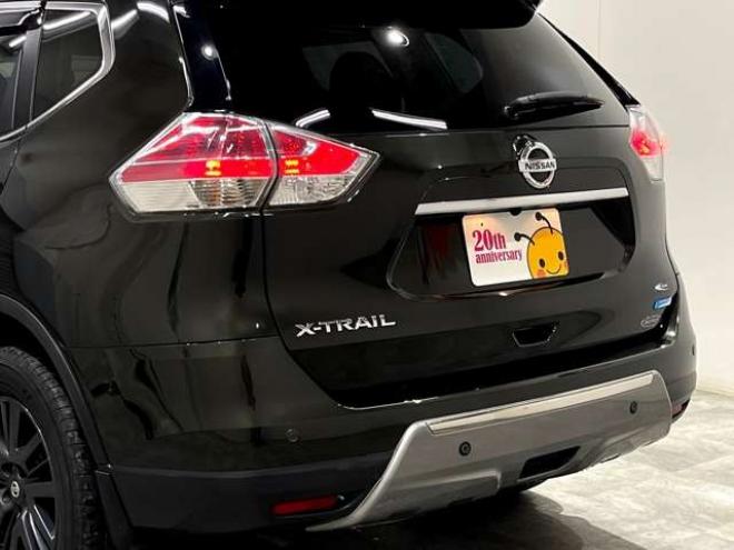 エクストレイル2.0 20X ブラック エクストリーマーX エマージェンシーブレーキ パッケージ 2列車 4WD　衝突軽減ブレーキ　クリアランスソナー 2000