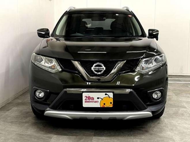 エクストレイル2.0 20X ブラック エクストリーマーX エマージェンシーブレーキ パッケージ 2列車 4WD　衝突軽減ブレーキ　クリアランスソナー 2000