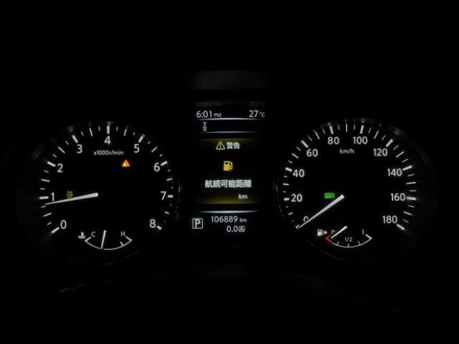 エクストレイル2.0 20X ブラック エクストリーマーX エマージェンシーブレーキ パッケージ 2列車 4WD　衝突軽減ブレーキ　クリアランスソナー 2000