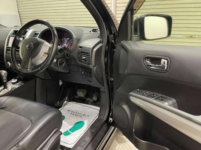 エクストレイル2.0 20X 4WD　カプロンシート　ナビ　TV　シートヒータ 2000