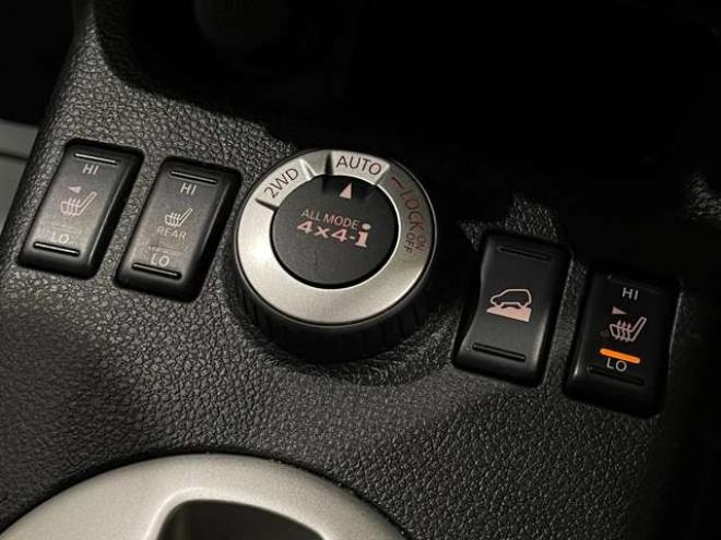 エクストレイル2.0 20X 4WD　カプロンシート　ナビ　TV　シートヒータ 2000