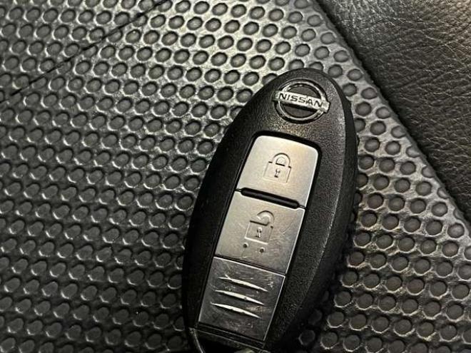 エクストレイル2.0 20X 4WD　カプロンシート　ナビ　TV　シートヒータ 2000