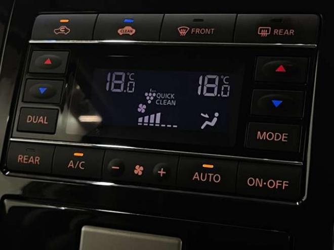 エルグランド2.5 250ハイウェイスター 4WD　電動スライドドア　HDDナビ　TV 2500