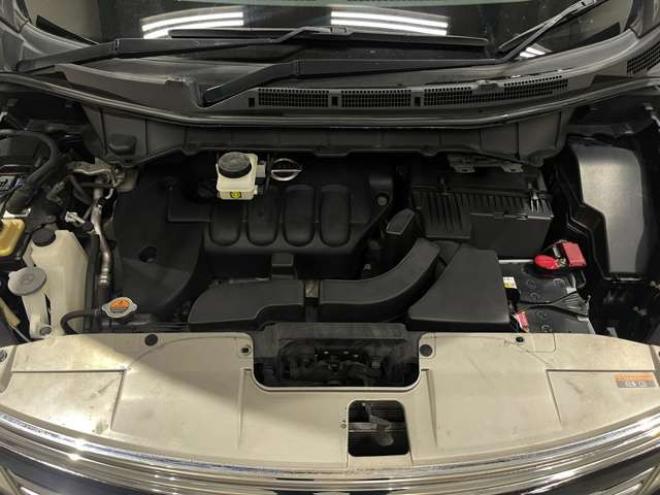 エルグランド2.5 250ハイウェイスター 4WD　電動スライドドア　HDDナビ　TV 2500