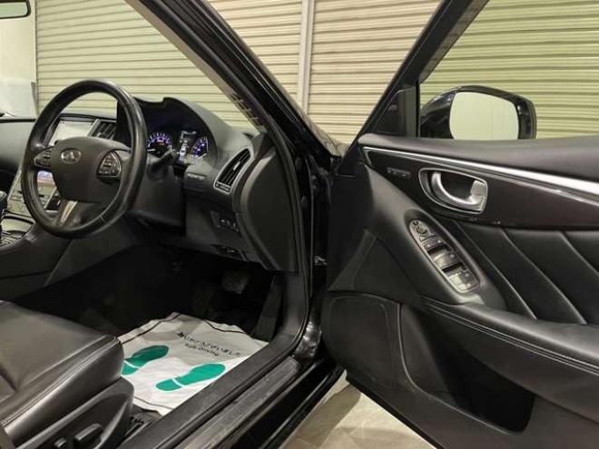 スカイライン3.5 350GT FOUR ハイブリッド タイプP　ブレーキサポート　皮シート　クルコン 4WD 3500