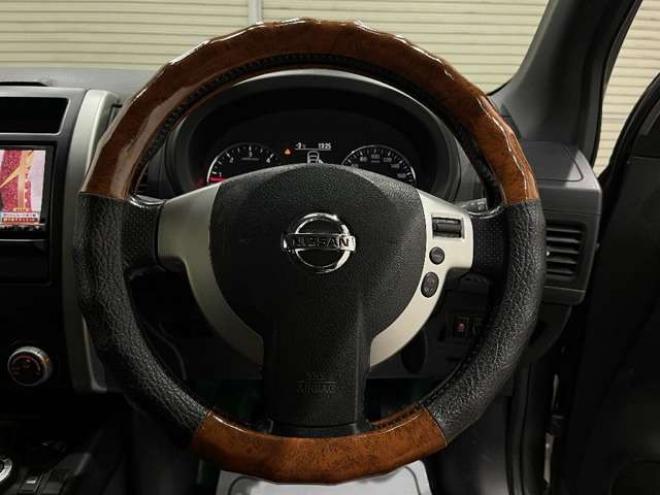 エクストレイル2.0 20GT ディーゼルターボ 4WD　ナビTV　ブルートゥース　クルコン 2000