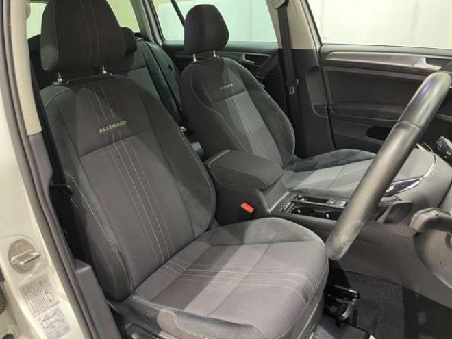 ゴルフオールトラック TSI 4モーション 4WD　ナビTV　バックカメラ 正規輸入車 1800