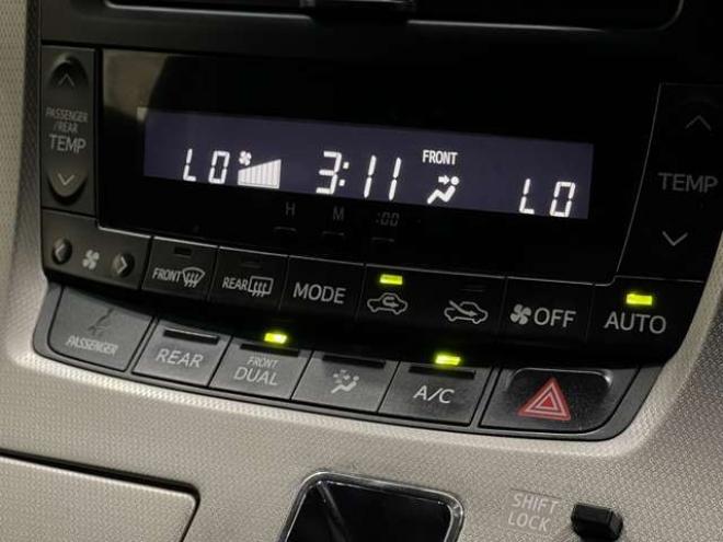 アルファード2.4 240SプライムセレクションII タイプゴールド 4WD　両側電動ドア　リアモニター　バックモニタ 2400