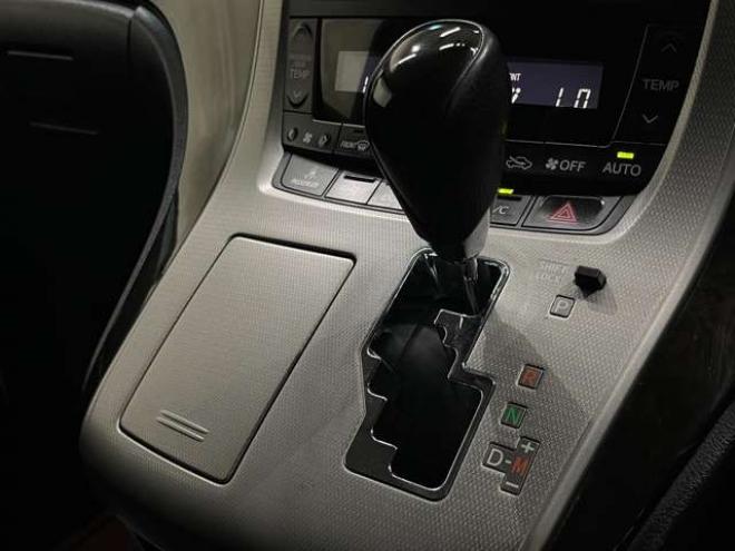 アルファード2.4 240SプライムセレクションII タイプゴールド 4WD　両側電動ドア　リアモニター　バックモニタ 2400