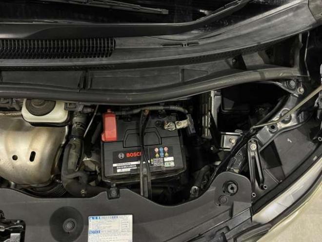 アルファード2.4 240SプライムセレクションII タイプゴールド 4WD　両側電動ドア　リアモニター　バックモニタ 2400