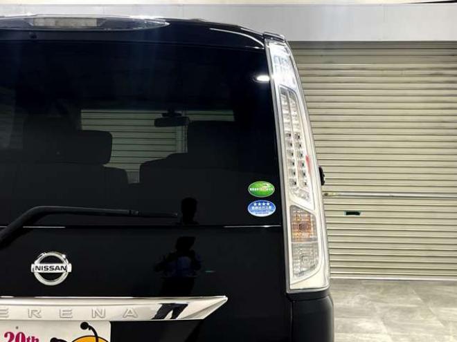 セレナ2.0 20X 4WD　ブレーキサポート　フリップダウンモニター 2000