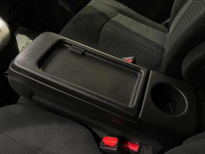セレナ2.0 20X 4WD　ブレーキサポート　フリップダウンモニター 2000