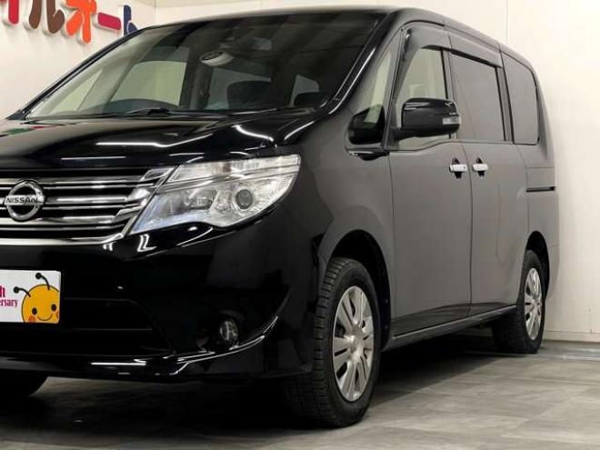 セレナ2.0 20X 4WD　ブレーキサポート　フリップダウンモニター 2000