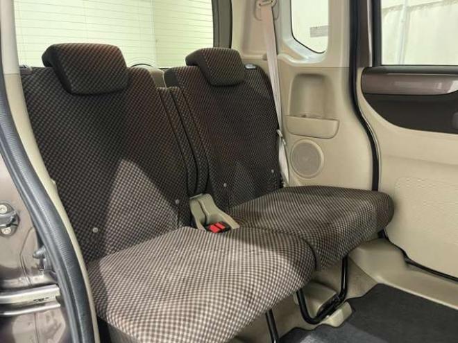 N-BOXG Lパッケージ 4WD　電動スライドドア　バックカメラ　TV 660