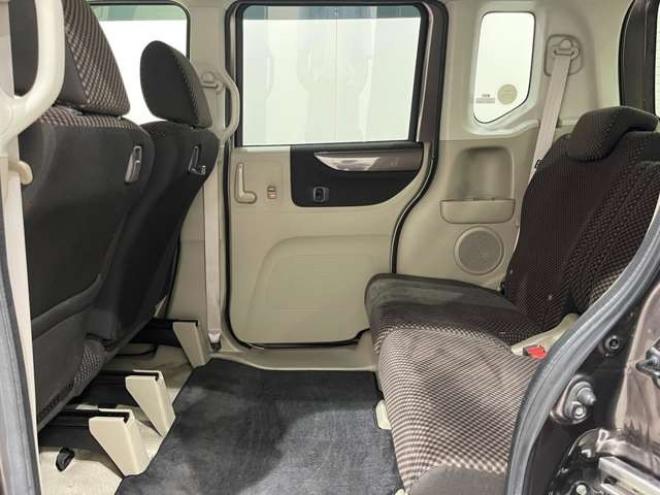 N-BOXG Lパッケージ 4WD　電動スライドドア　バックカメラ　TV 660
