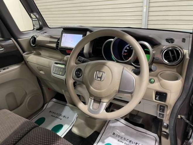 N-BOXG Lパッケージ 4WD　電動スライドドア　バックカメラ　TV 660