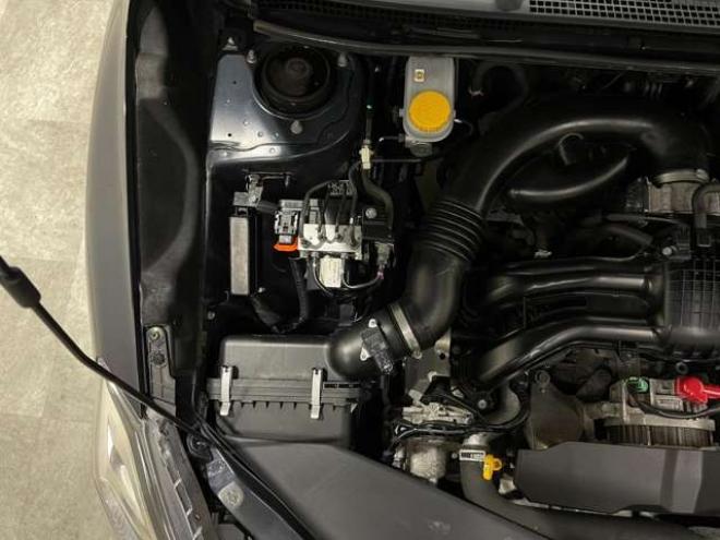 インプレッサXV2.0i-L アイサイト 4WD　ブレーキサポート　プッシュスタート 2000