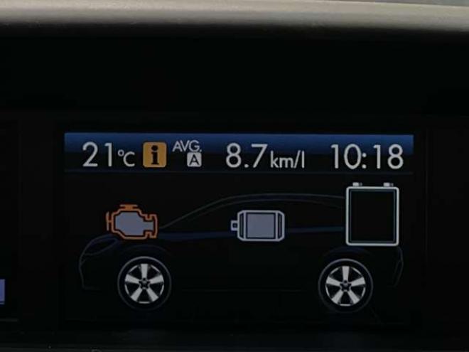 インプレッサXVハイブリッド 2.0i-L アイサイト 4WD　ナビ　フルセグ　Bluetooth　バックカメラ 2000