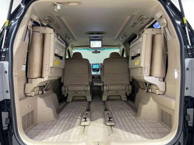 アルファードハイブリッド2.4 X 4WD　モデリスタエアロ　ナビ　TVフルセグ 2400