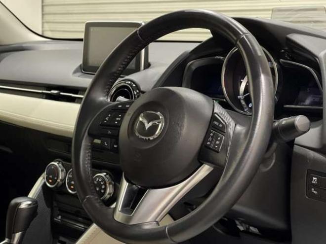 デミオ1.5 XD ツーリング Lパッケージ ディーゼルターボ 4WD　ナビTV　バックカメラ　Bluetooth接続 1500
