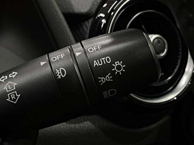 デミオ1.5 XD ツーリング Lパッケージ ディーゼルターボ 4WD　ナビTV　バックカメラ　Bluetooth接続 1500