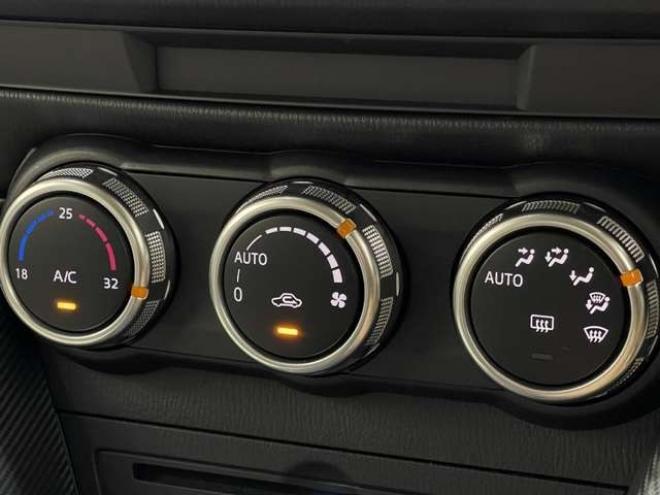 デミオ1.5 XD ツーリング Lパッケージ ディーゼルターボ 4WD　ナビTV　バックカメラ　Bluetooth接続 1500