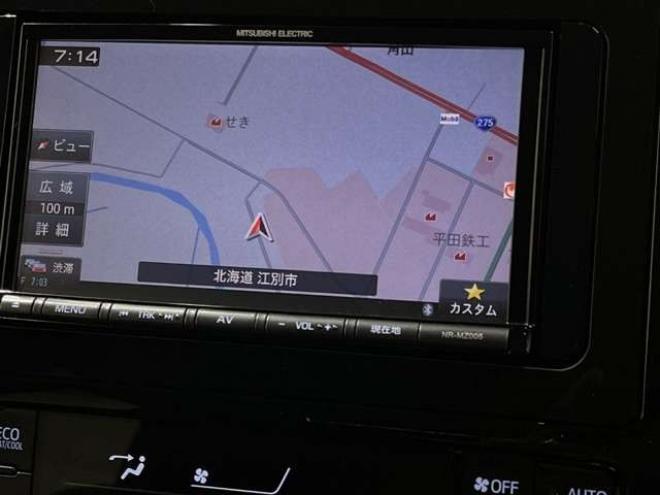 プリウス1.8 A E-Four 4WD　ブレーキサポート　Bluetooth バックカメラ 1800