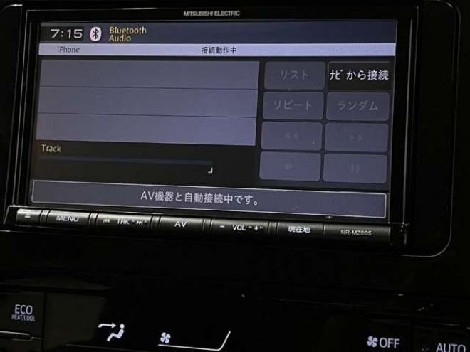 プリウス1.8 A E-Four 4WD　ブレーキサポート　Bluetooth バックカメラ 1800