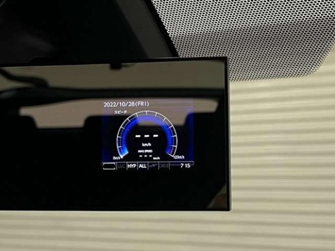 プリウス1.8 A E-Four 4WD　ブレーキサポート　Bluetooth バックカメラ 1800