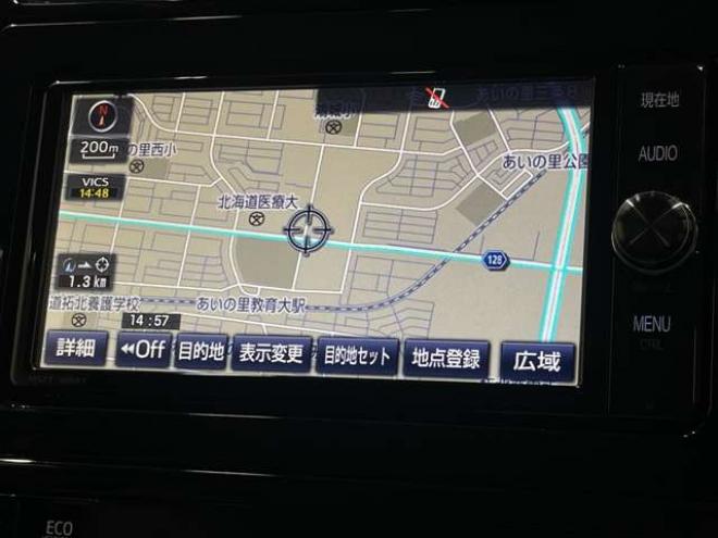 プリウス1.8 A E-Four 4WD　ナビ　フルセグ　Bluetooth　バックカメラ 1800
