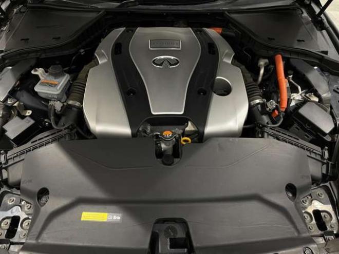 スカイライン3.5 350GT FOUR ハイブリッド タイプP　本革シート　エマージェンシーブレーキ 4WD 3500
