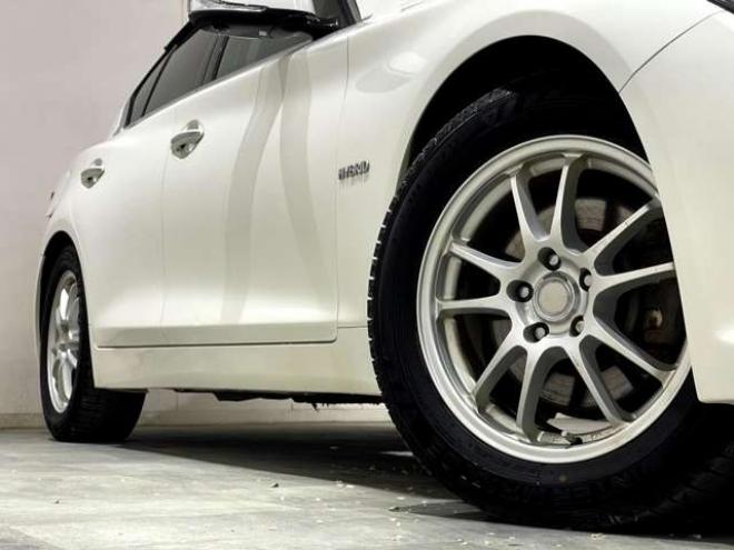 スカイライン3.5 350GT FOUR ハイブリッド タイプP　純正エンジンスターター　ブレーキサポート 4WD 3500