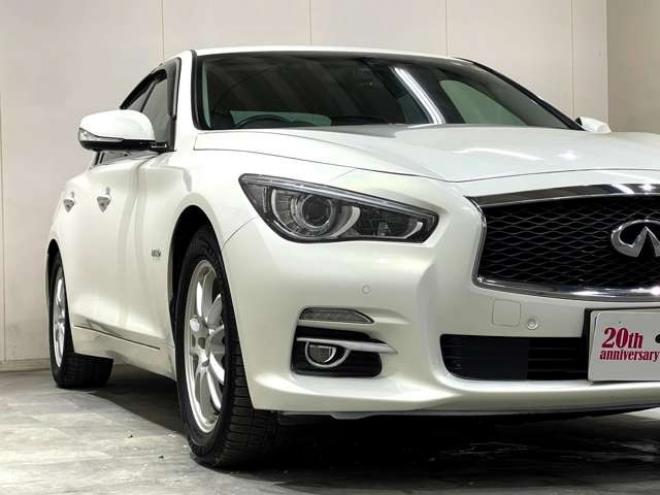 スカイライン3.5 350GT FOUR ハイブリッド タイプP　純正エンジンスターター　ブレーキサポート 4WD 3500
