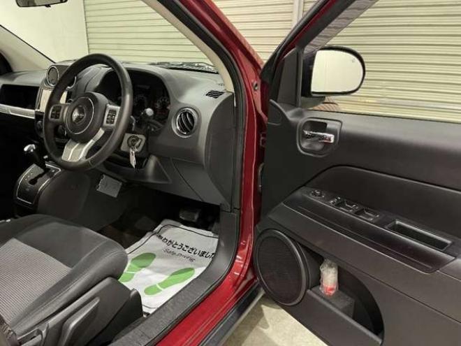 コンパススポーツ 4x4　HDDナビ　フルセグ　クルコン　ETC 4WD 2400